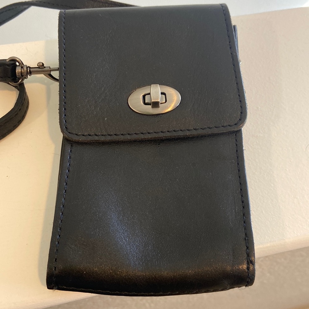 Patricia Nash Phone Crossbody